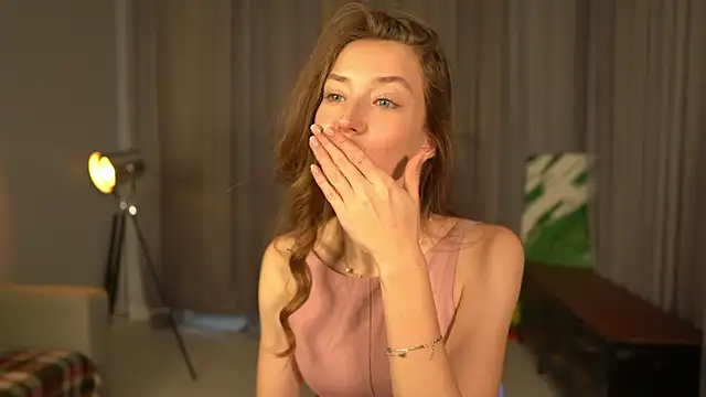 DeeannaBoera online show from 25, 10, 2025