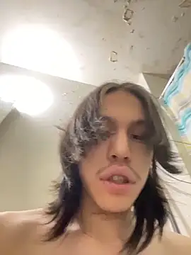 heytherepeoples717 online show from 15, 12, 2025