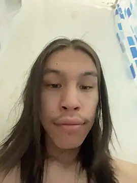 heytherepeoples717 online show from 19, 3, 2026