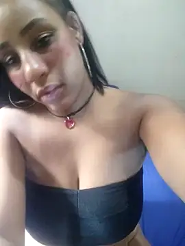 Snapshot of Gabriella180 chatting on 8, 9, 2025 Gabriella180 online show from 8, 9, 2025
