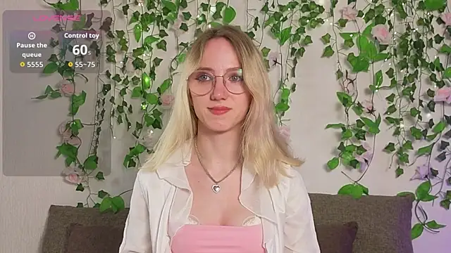 EmmaNovak online show from 31, 3, 2026