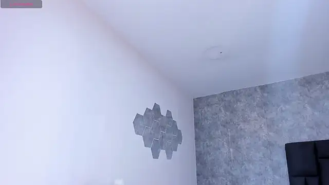 crystaldarliing online show from 7, 1, 2026