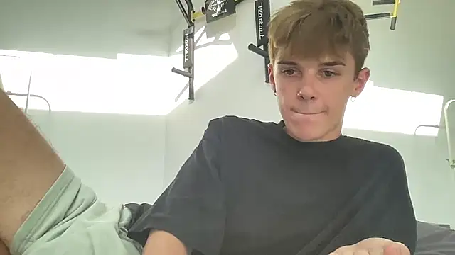 Snapshot of Milk_Guy chatting on 9, 9, 2025 Milk Guy online show from 9, 9, 2025