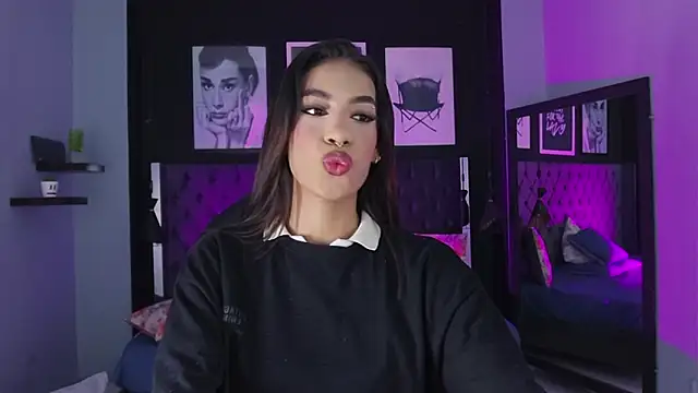 Snapshot of kitty_collins_ chatting on 11, 2, 2026 kitty collins online show from 11, 2, 2026