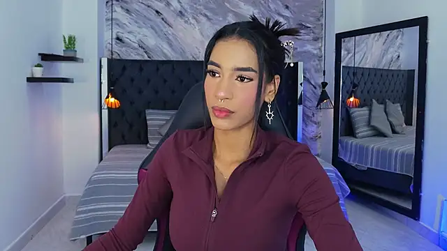 Snapshot of kitty_collins_ chatting on 28, 5, 2026 kitty collins online show from 28, 5, 2026
