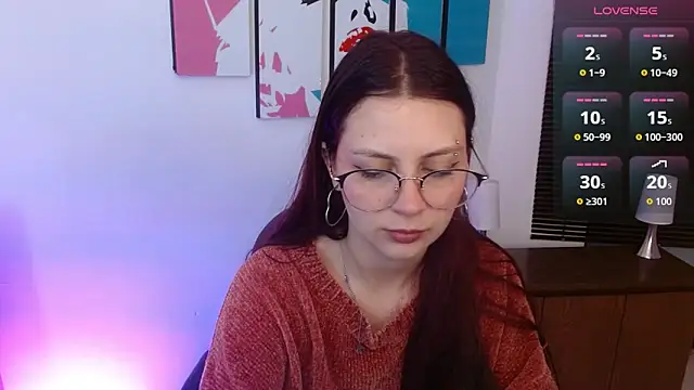 AlanaGarcia19 online show from 10, 9, 2025