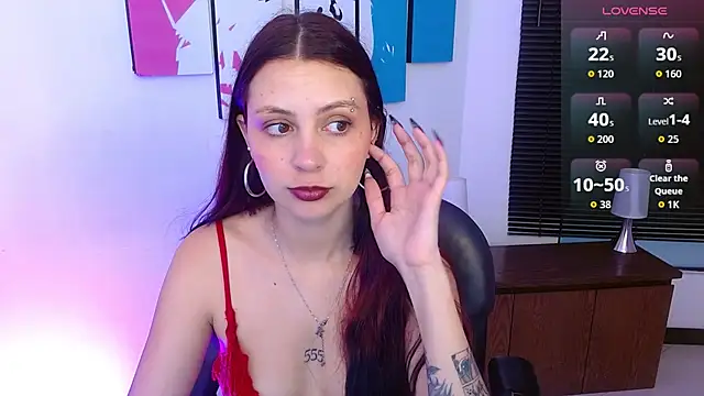 AlanaGarcia19 online show from 22, 9, 2025