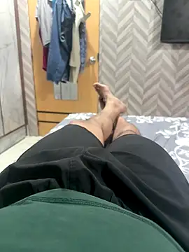 saumon3022 online show from 8, 11, 2025