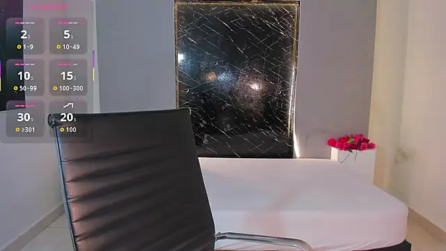 Hannacooper3 online show from 16, 10, 2025