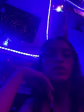 Hannacooper3 online show from 16, 1, 2026