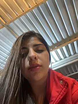 Isaa-Sweet online show from 22, 11, 2025