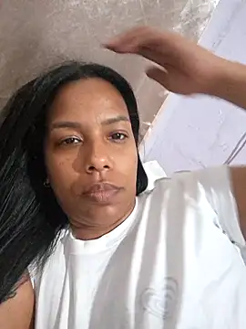 ebonylatinlust online show from 1, 5, 2026
