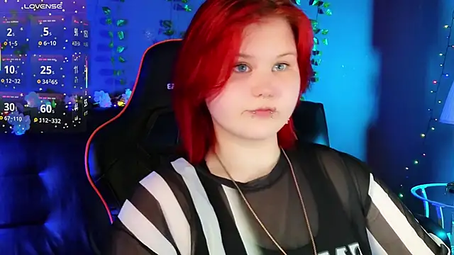 fillisfox  online show from 20, 9, 2025