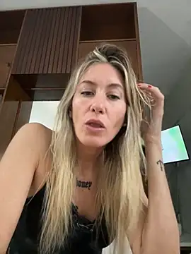 caritadeangellll online show from 19, 11, 2025