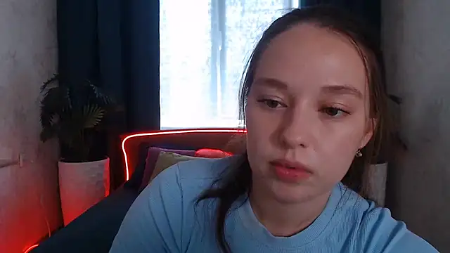 Snapshot of PureLedy chatting on 7, 7, 2026 PureLedy online show from 7, 7, 2026