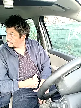 twitshe online show from 6, 11, 2025