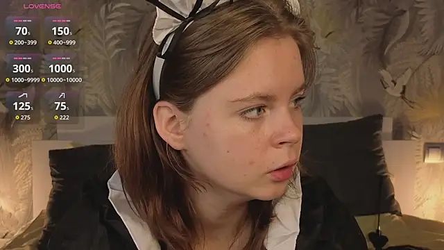 Snapshot of JulietteRain chatting on 7, 10, 2025 JulietteRain online show from 7, 10, 2025