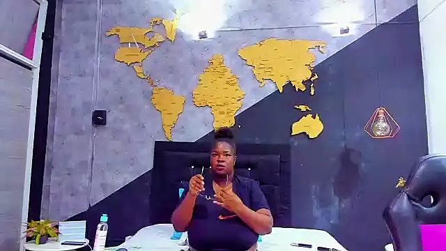 Maiam  Rossi online show from 15, 10, 2025