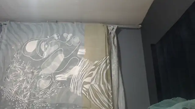 SEXYHUGEASS21 online show from 13, 4, 2026