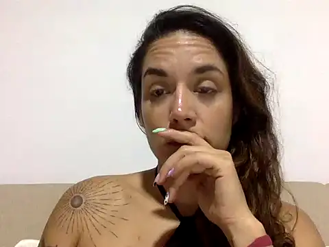Snapshot of Sophia_House_ chatting on 1, 4, 2026 Sophia House online show from 1, 4, 2026