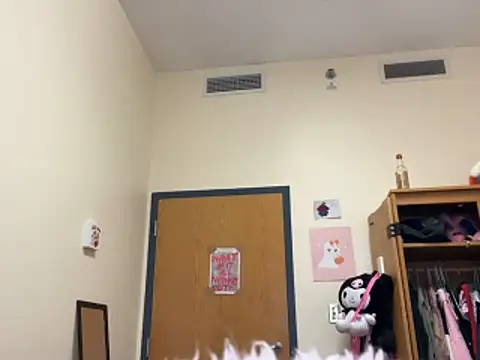 luvrgrllani online show from 22, 11, 2025