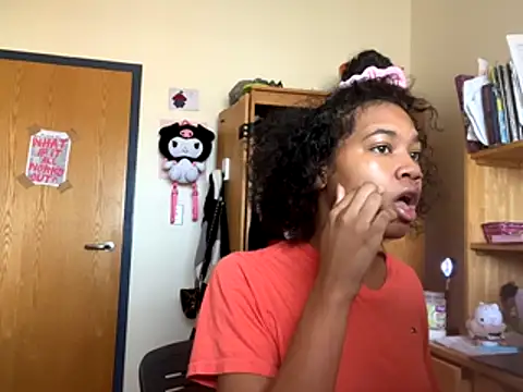 luvrgrllani online show from 30, 11, 2025