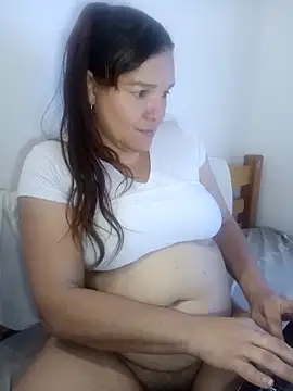 MomSex  online show from 9, 10, 2025