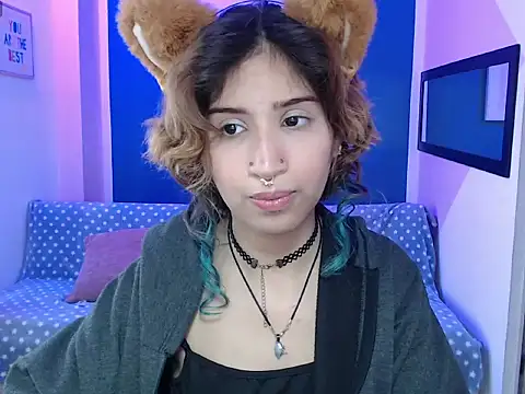 Snapshot of VenusMist chatting on 8, 9, 2025 VenusMist online show from 8, 9, 2025