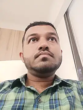 Snapshot of VJ17 chatting on 30, 10, 2025 VJ17 online show from 30, 10, 2025