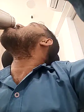 Snapshot of VJ17 chatting on 23, 12, 2025 VJ17 online show from 23, 12, 2025