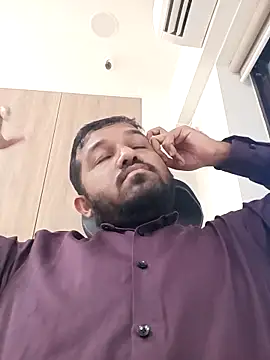 Snapshot of VJ17 chatting on 4, 3, 2026 VJ17 online show from 4, 3, 2026