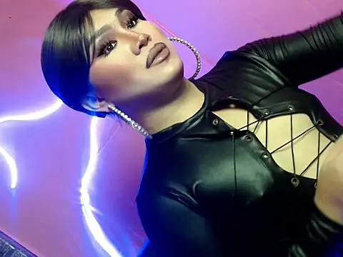 pretty lassy online show from 17, 11, 2025