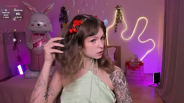 Lisa Blossom online show from 2, 4, 2026