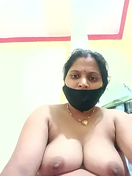Snapshot of Rani_Devi143 chatting on 24, 9, 2025 Rani Devi143 online show from 24, 9, 2025