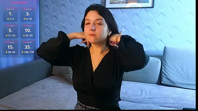 Snapshot of CrimsonBella chatting on 18, 9, 2025 CrimsonBella online show from 18, 9, 2025
