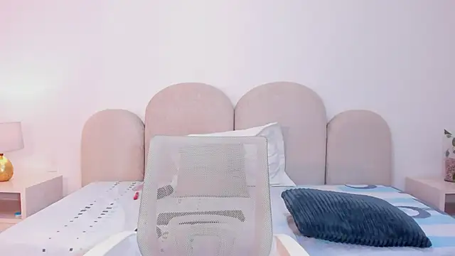 najwa   online show from 4, 12, 2025