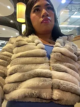 Snapshot of LiaSaenz27 chatting on 26, 9, 2025 LiaSaenz27 online show from 26, 9, 2025