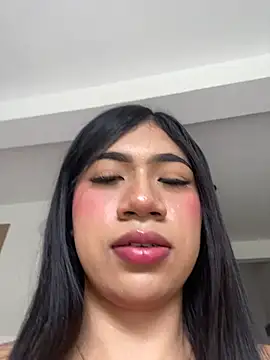 Snapshot of LiaSaenz27 chatting on 7, 10, 2025 LiaSaenz27 online show from 7, 10, 2025