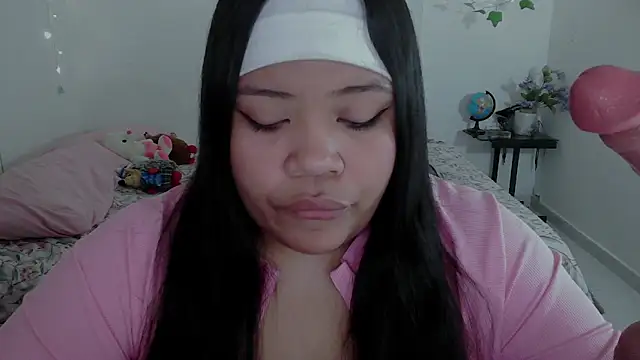 Juicy elenxx online show from 8, 11, 2025