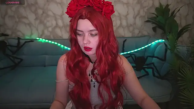 RedDoll  online show from 29, 10, 2025