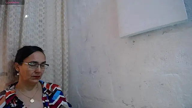 Snapshot of gabbyparker_ chatting on 11, 9, 2025 gabbyparker online show from 11, 9, 2025