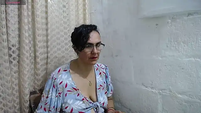 Snapshot of gabbyparker_ chatting on 22, 9, 2025 gabbyparker online show from 22, 9, 2025