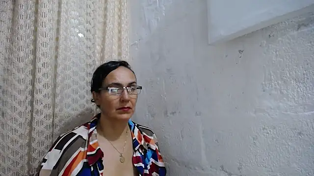 Snapshot of gabbyparker_ chatting on 31, 10, 2025 gabbyparker online show from 31, 10, 2025