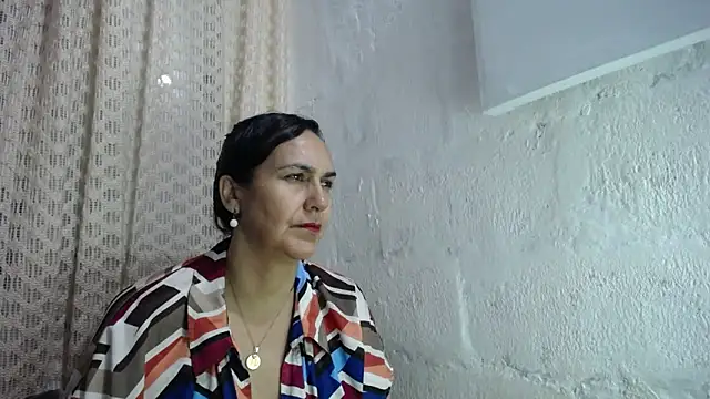 Snapshot of gabbyparker_ chatting on 14, 11, 2025 gabbyparker online show from 14, 11, 2025