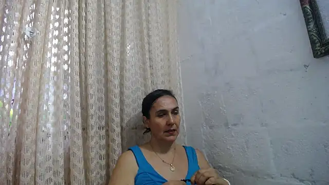 Snapshot of gabbyparker_ chatting on 9, 2, 2026 gabbyparker online show from 9, 2, 2026