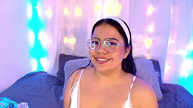 LilyRousee online show from 25, 11, 2025