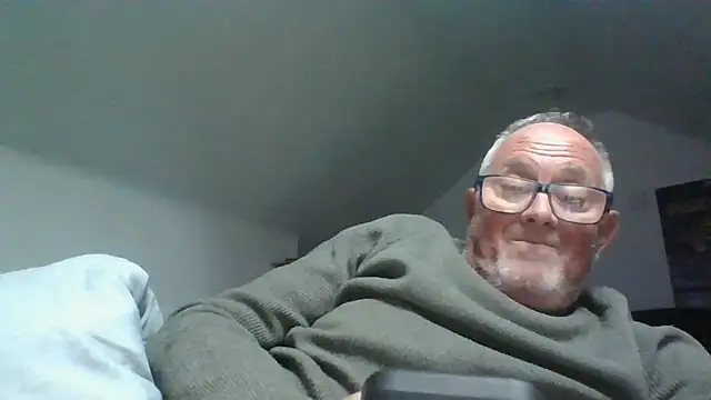 Snapshot of naughtygrandad1 chatting on 5, 6, 2026 naughtygrandad1 online show from 5, 6, 2026