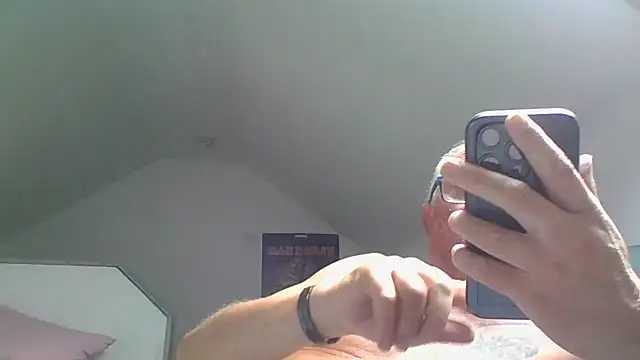 Snapshot of naughtygrandad1 chatting on 12, 7, 2026 naughtygrandad1 online show from 12, 7, 2026