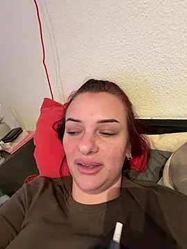 Snapshot of OliviaaFischer chatting on 1, 3, 2026 OliviaaFischer online show from 1, 3, 2026