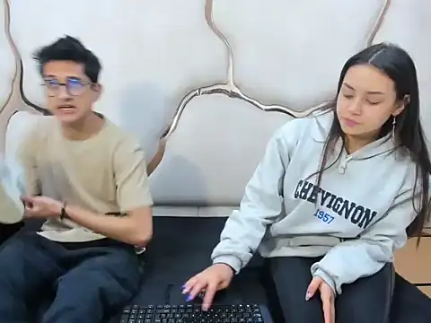 Noa Arez online show from 14, 10, 2025